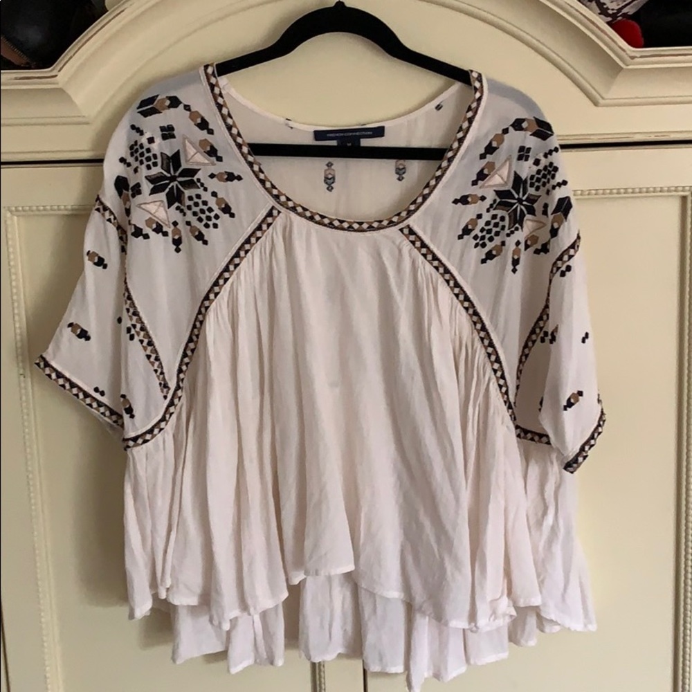Swing top